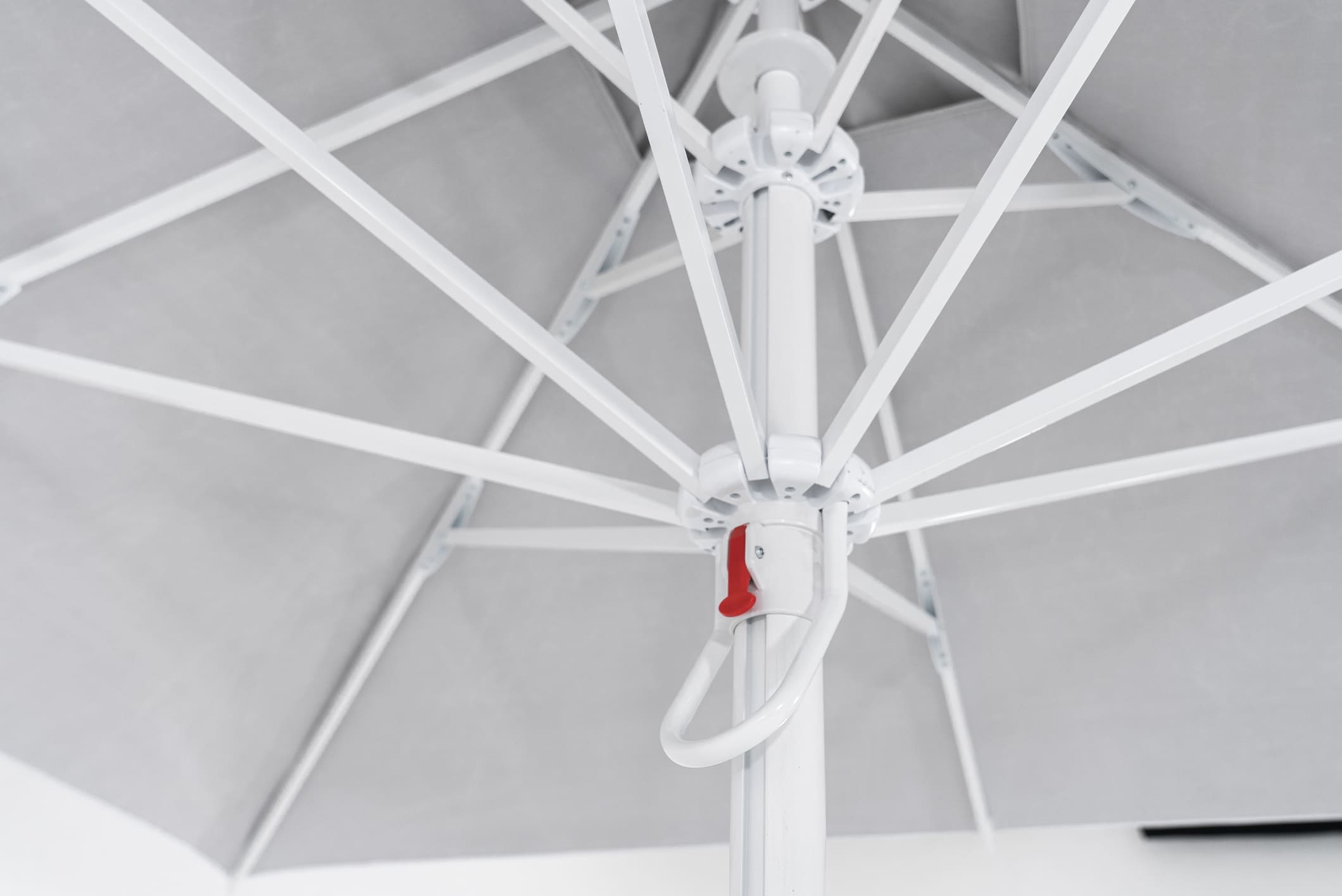 Economy terases saulessargs 5 Economy terases saulessargs 5